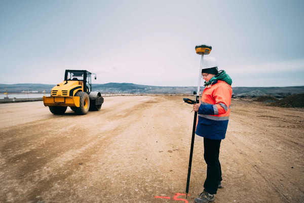 Ingeniería Geomática · Topógrafos Servicios Topográficos y Geomáticos La Oliva