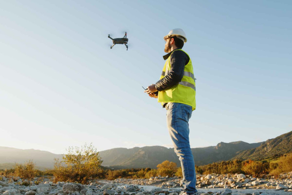 Inspección industrial con drones · Topógrafos Servicios Topográficos y Geomáticos La Aldea de San Nicolás